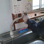 埼玉県吉川町でのエアコン・給湯器取り外し作業事例