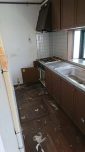ゴミ屋敷キッチン片付け後