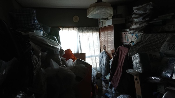 ゴミ屋敷片付け前