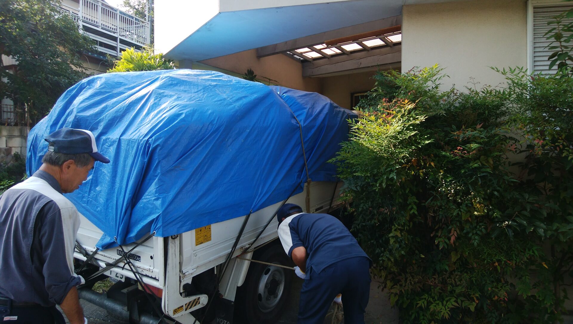 トラックに遺品を載せたよ