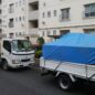団地前２台のトラック