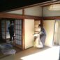 嵐山町で、家屋解体前の片付け