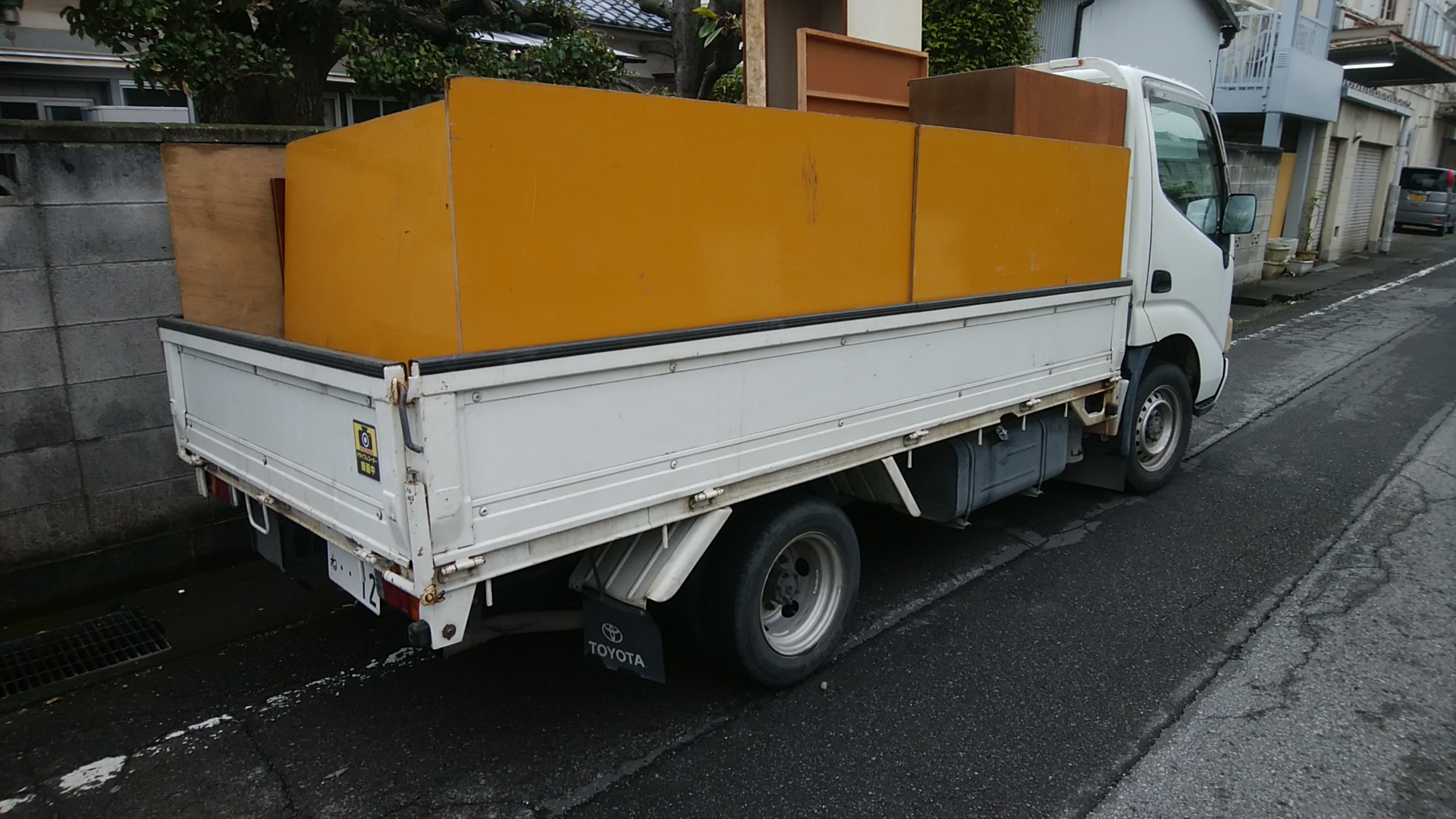 回収後のトラックです