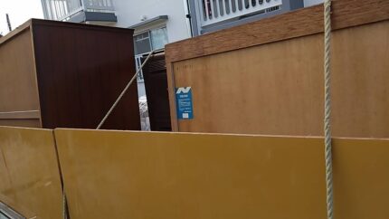 タンス類を積み込み