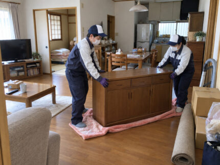 スタッフ片付け中