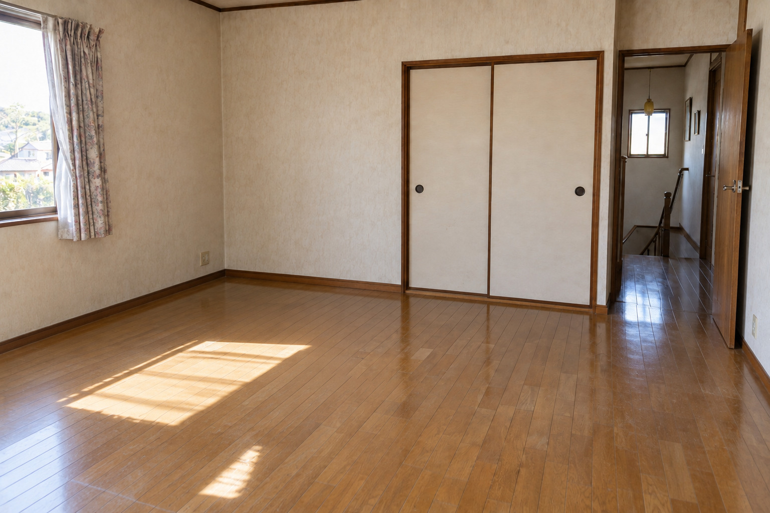 滑川町の不用品回収|戸建て2階のタンス・本棚・学習机をまとめて片付け